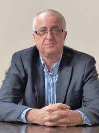 prof. dr hab. n. med. Marek Ostrowski