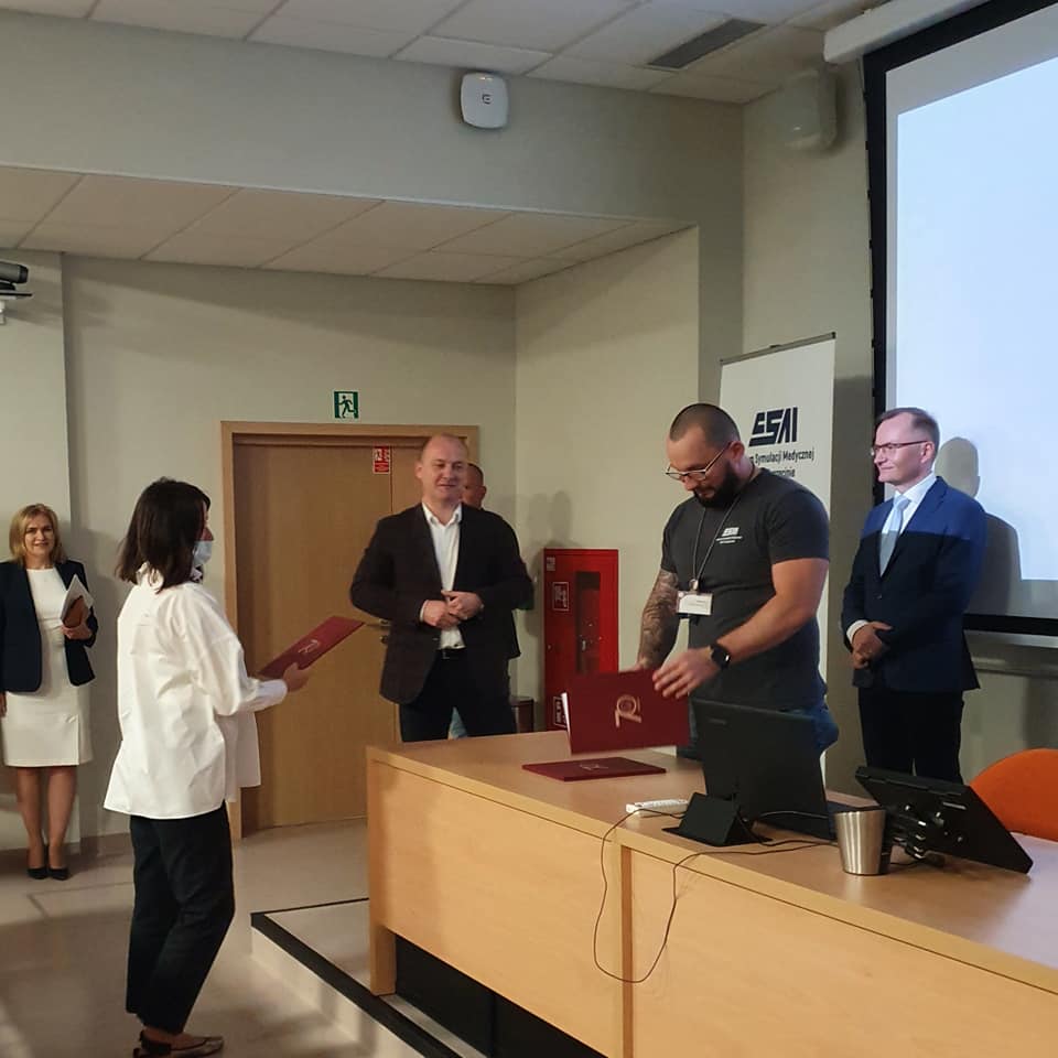 Pracownicy DPS-ów i MOPR-u mogą pracować bezpieczniej