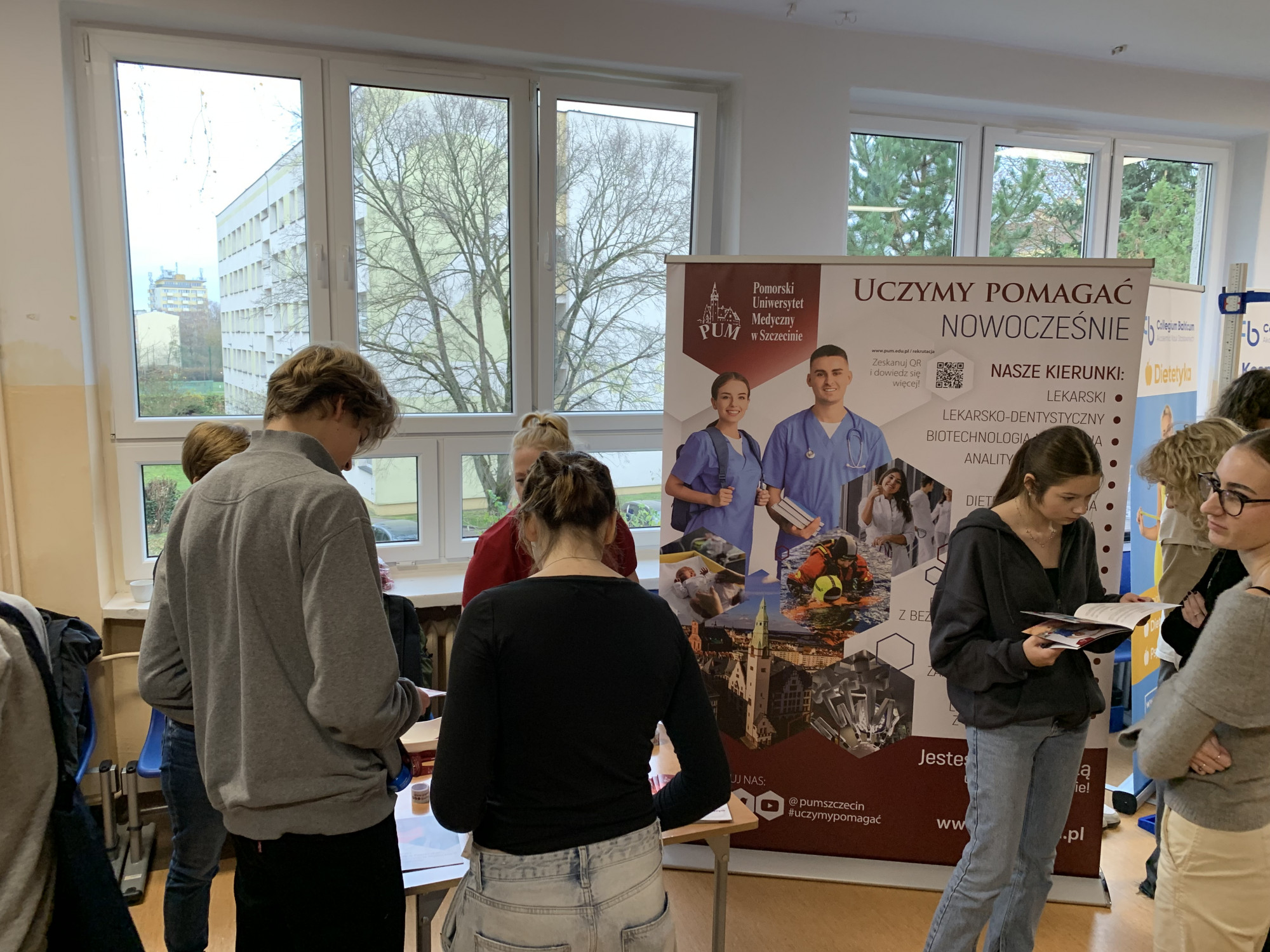 Szczecińska młodzież poznaje PUM