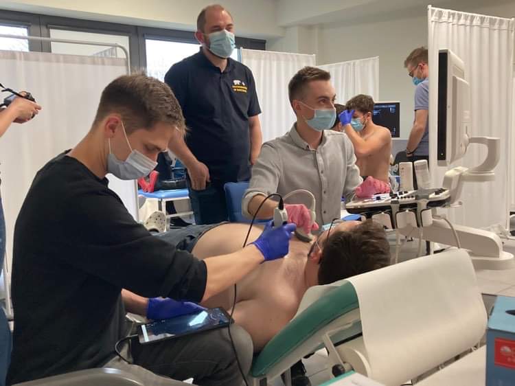 Praktyczne warsztaty USG płuc w CSM PUM