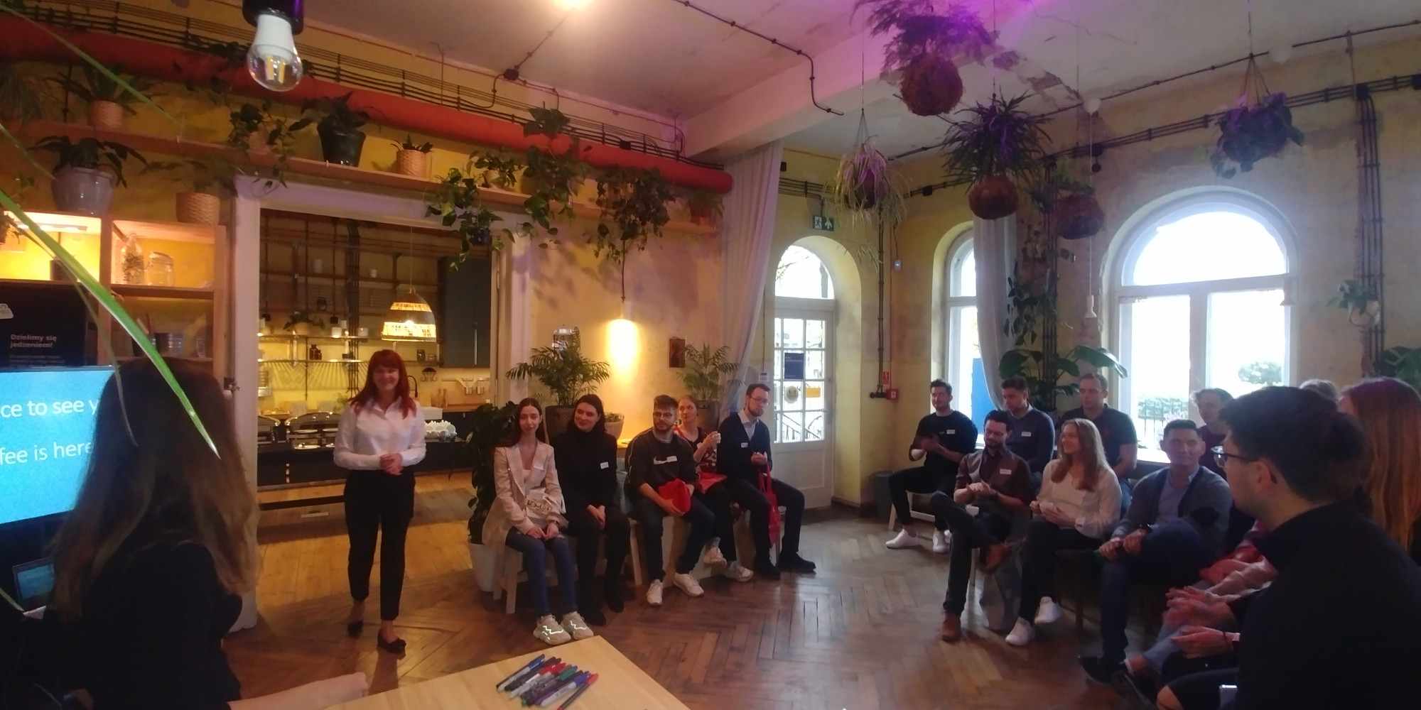 Razem otwarci na świat < Open-minded. Together >