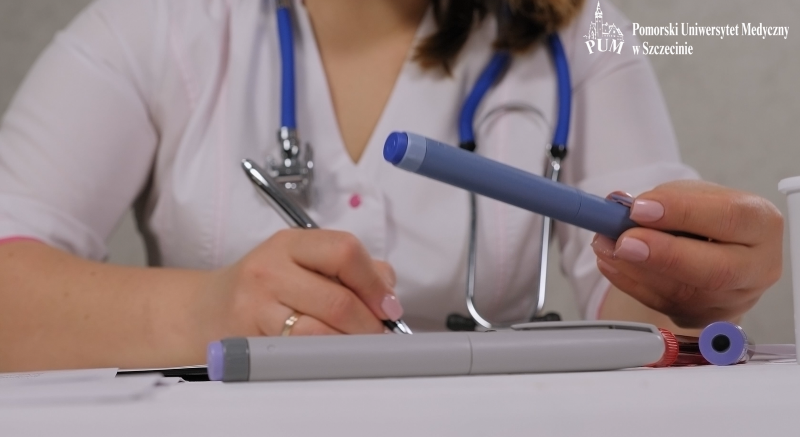 12. tygodniowa suplementacja zawierająca mikrootoczkowany maślan sodu o przedłużonym i celowanym uwalnianiu