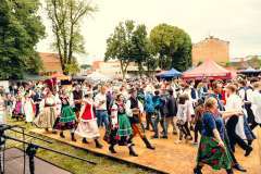 Zespół Pieśni i Tańca Pomorza Zachodniego PUM Zachwyca Publiczność