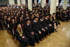 Czapki w górę! – absolwenci kierunku lekarskiego