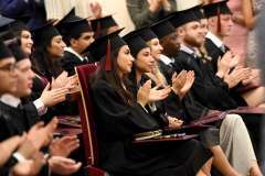 Absolutorium studentów Programu Anglojęzycznego Wydziału Medycyny i Stomatologii w roku akademickim 2023/24