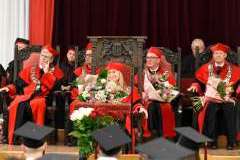 Czapki w górę! – absolwenci kierunku lekarskiego