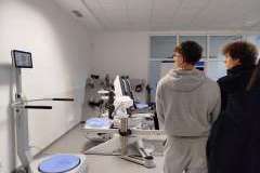 Uczniowie z LO nr 1 w Szczecinie w Międzywydziałowym Centrum Dydaktyki Nr 2 PUM.