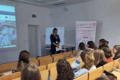 Uczniowie z LO nr 1 w Szczecinie w Międzywydziałowym Centrum Dydaktyki Nr 2 PUM.