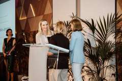 Dr n. med. Ewelina Malanowska-Jarema z nagrodą Magnolie Biznesu w kategorii NAUKA