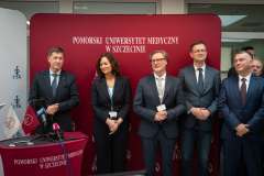 zczecin z Ponadregionalnym Ośrodkiem Żywienia Pozajelitowego i Dojelitowego dla Dzieci z Kliniką Pediatrii, Żywienia i Gastroenterologii Dziecięcej