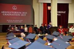 Hat's up! - Uroczystość Absolutorium Programów Anglojęzycznych PUM