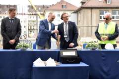 Wmurowanie kamienia węgielnego pod budowę Uniwersyteckiego Centrum Zabiegowego dla Dzieci