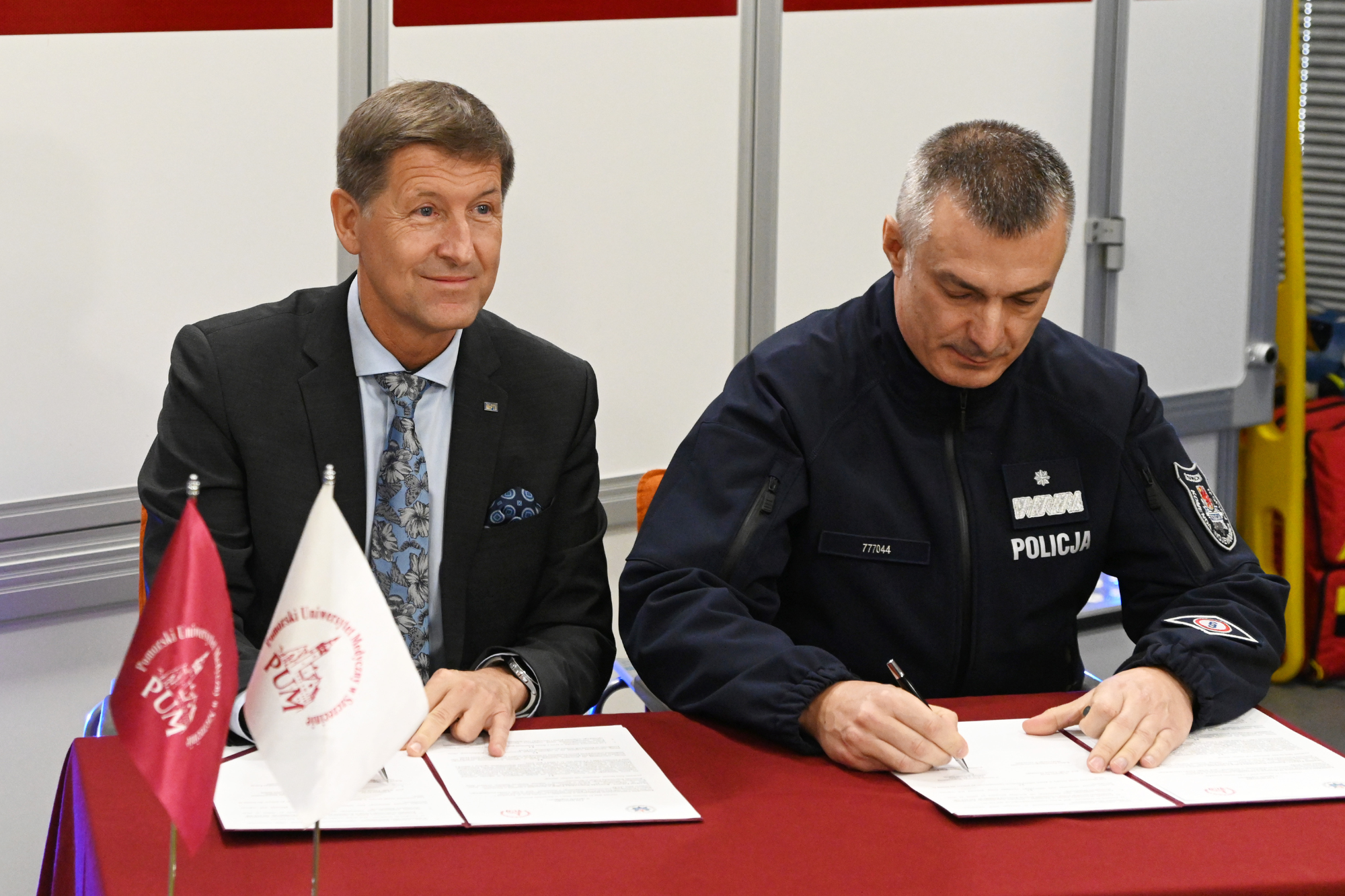 Współpraca medyków i policji – podpisano porozumienie