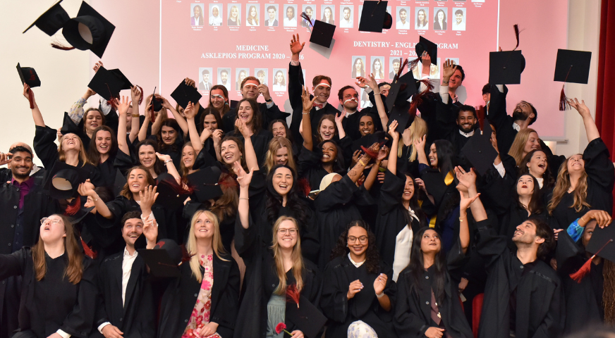 Absolutorium English Program 2026 (ZDJĘCIA i FILM) / English Program Graduation 2026 (PHOTO GALLERY and VIDEO)