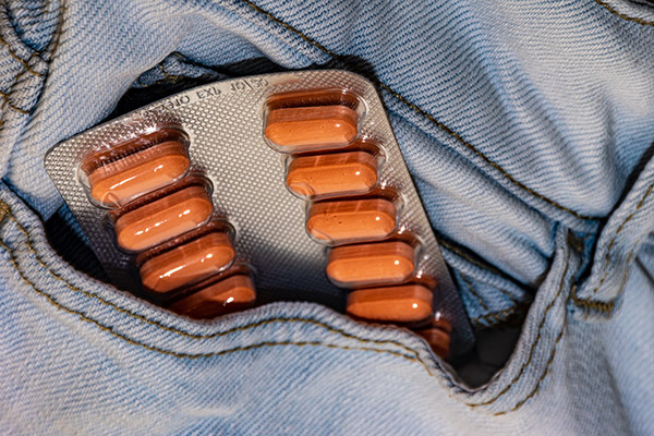 Humanistyczne aspekty farmacji. Przeszłość i teraźniejszość. 