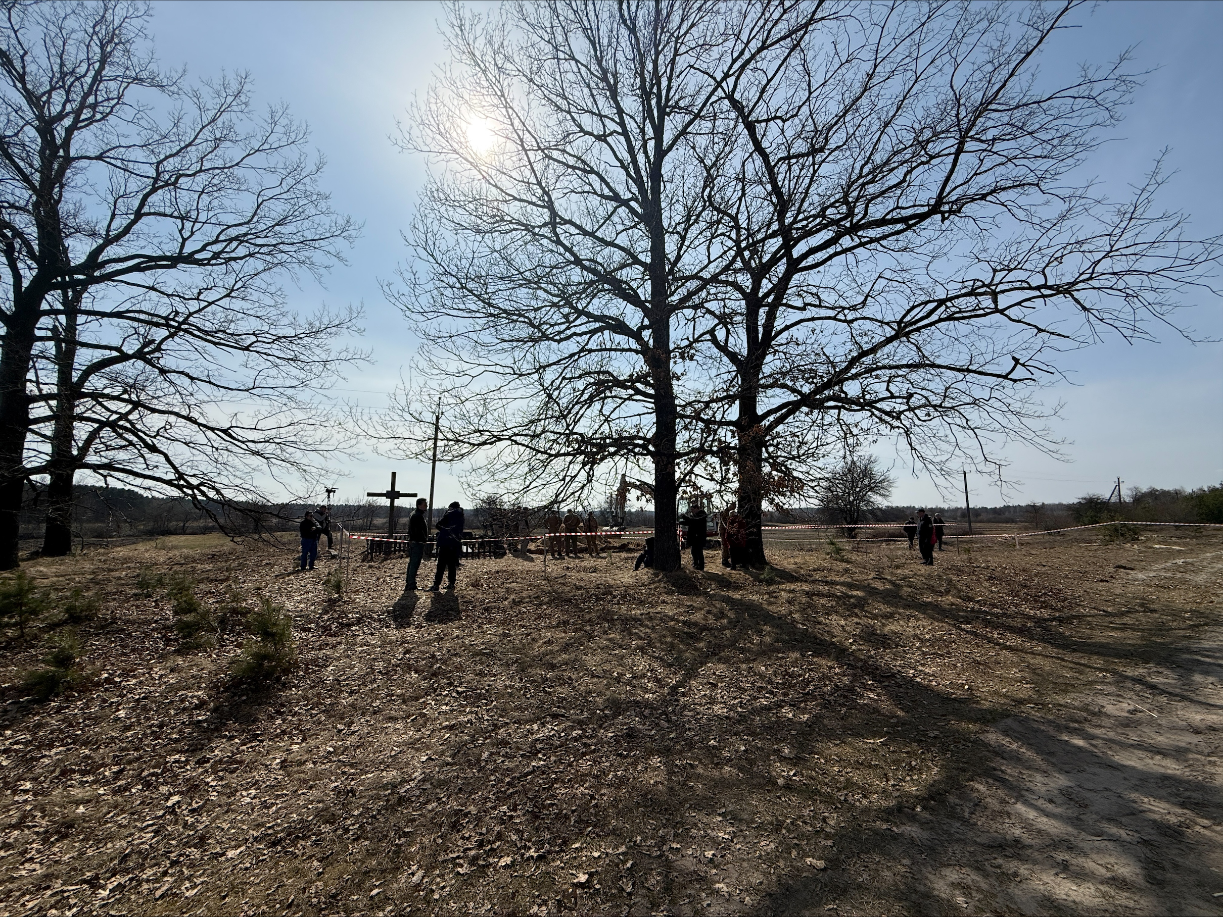 Rozpoczęcie prac poszukiwawczych ofiar zbrodni wołyńskiej w miejscowości Ugły na Wołyniu