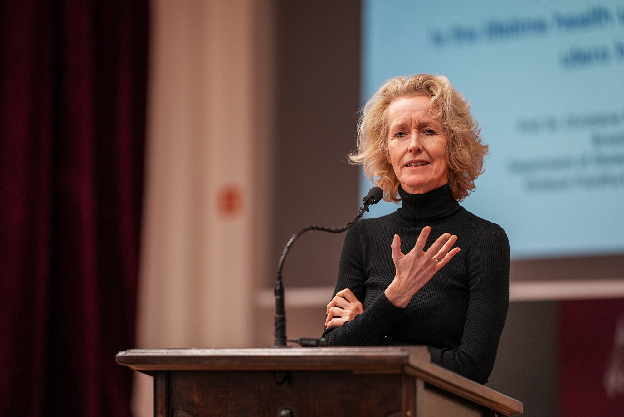 „Programowanie płodu” – fascynujący wykład Profesor Christiane Richter-Ehrenstein na PUM