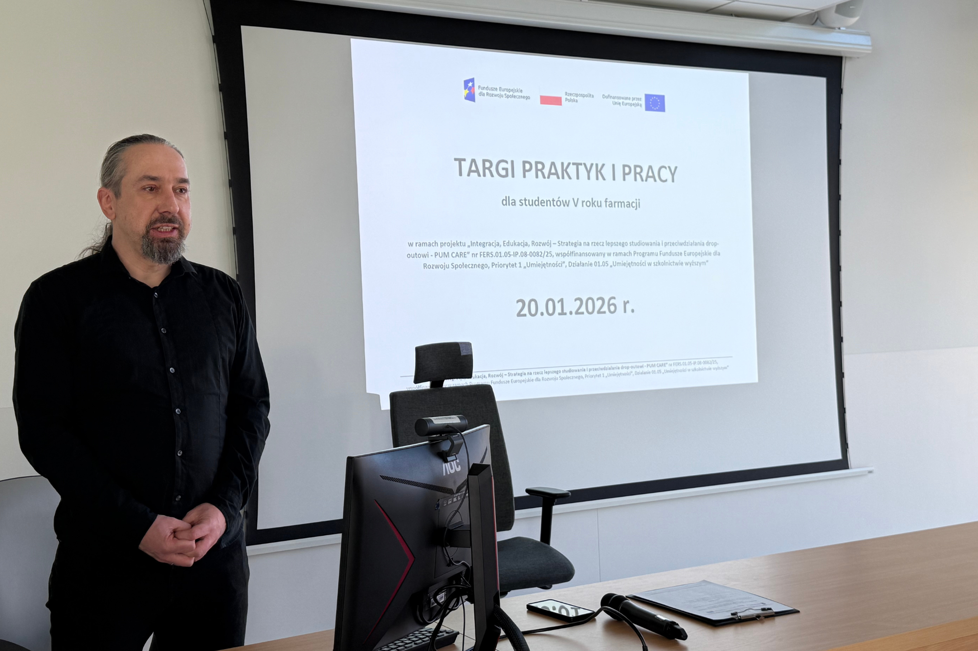 Targi Praktyk i Pracy dla studentów 5. roku Farmacji na PUM