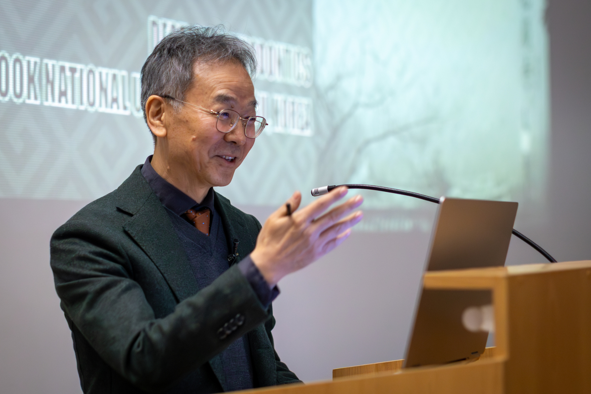 Wyjątkowy wykład z cyklu „Spotkania z Nauką” już za nami