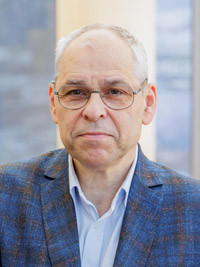 prof. dr hab. n. med. Piotr Prowans